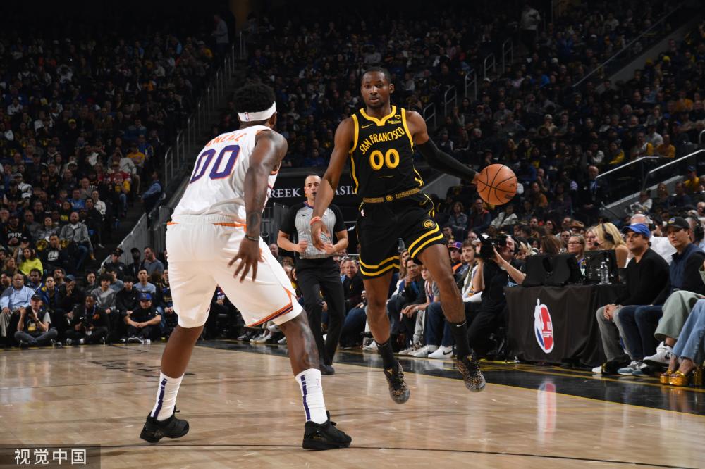 面更具优势 面更具优势