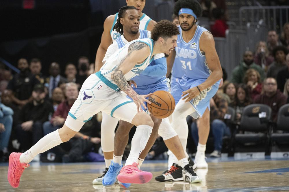 在顶替受伤 在顶替受伤