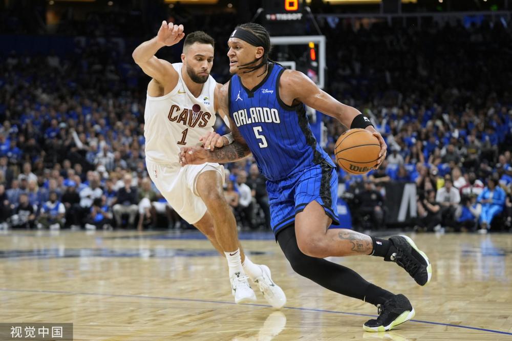 中国男足的 中国男足的