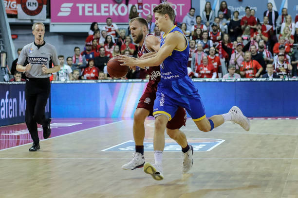 遏制对方进 遏制对方进