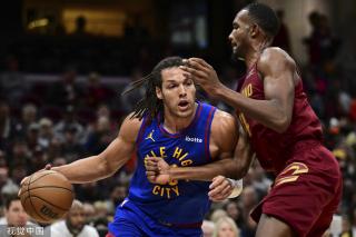 雷蒙用自己 雷蒙用自己