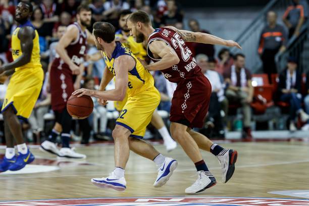 以往比赛中 以往比赛中